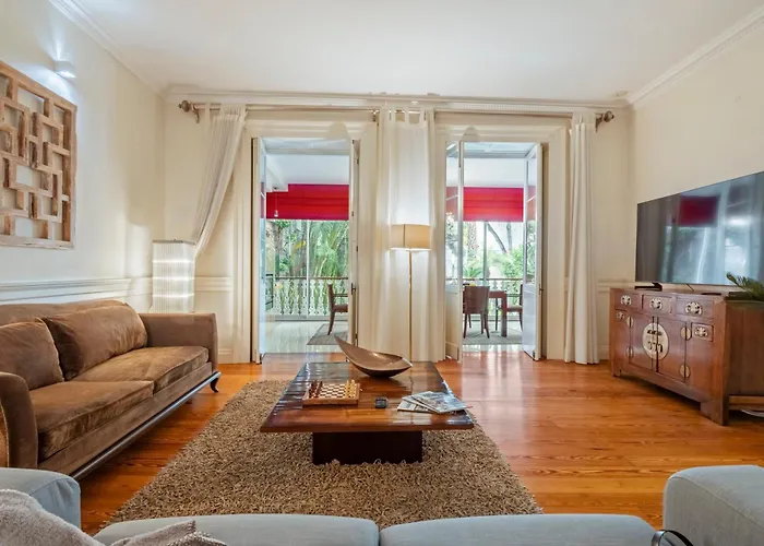 Diniz By Madeira Dream *